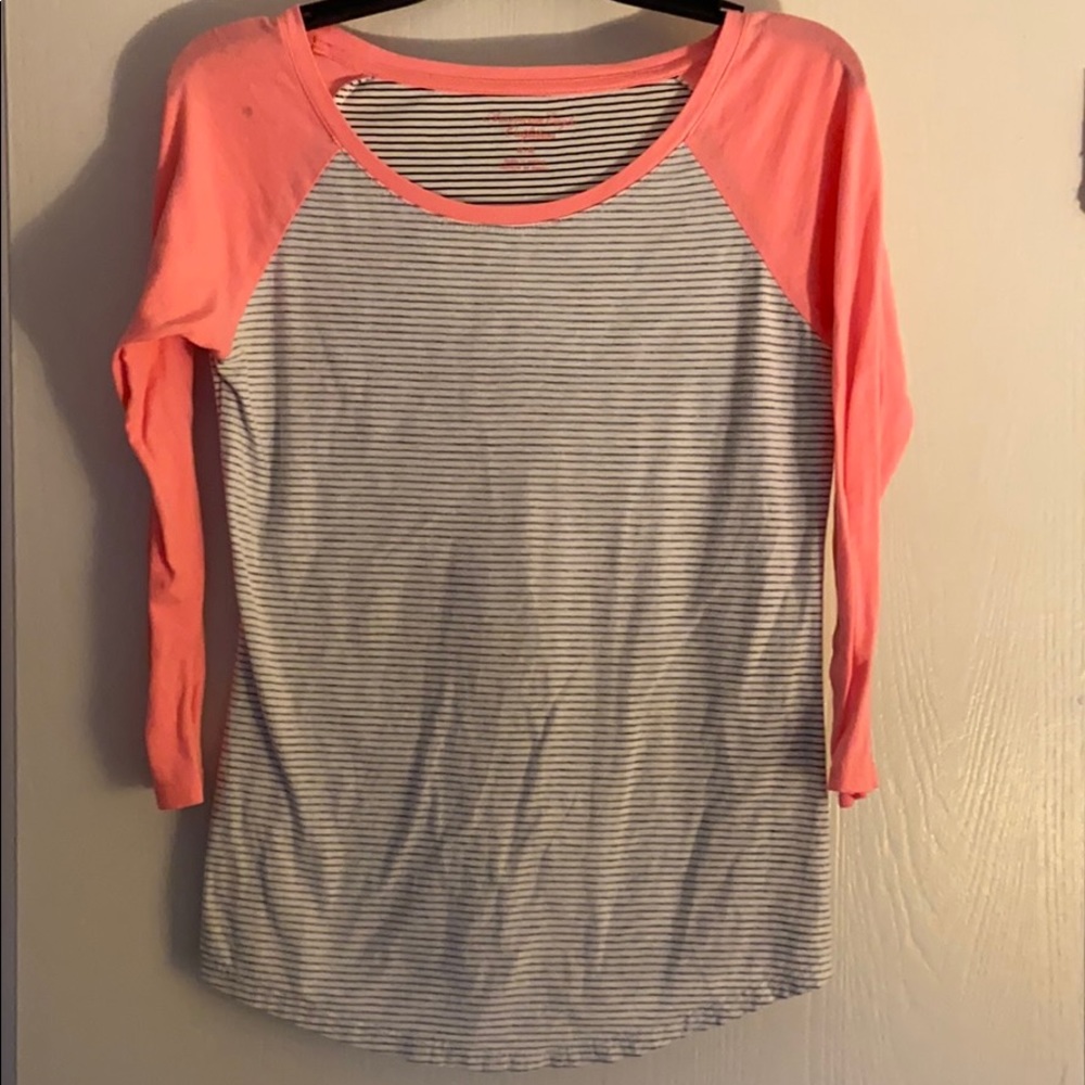 American Eagle baseball tee